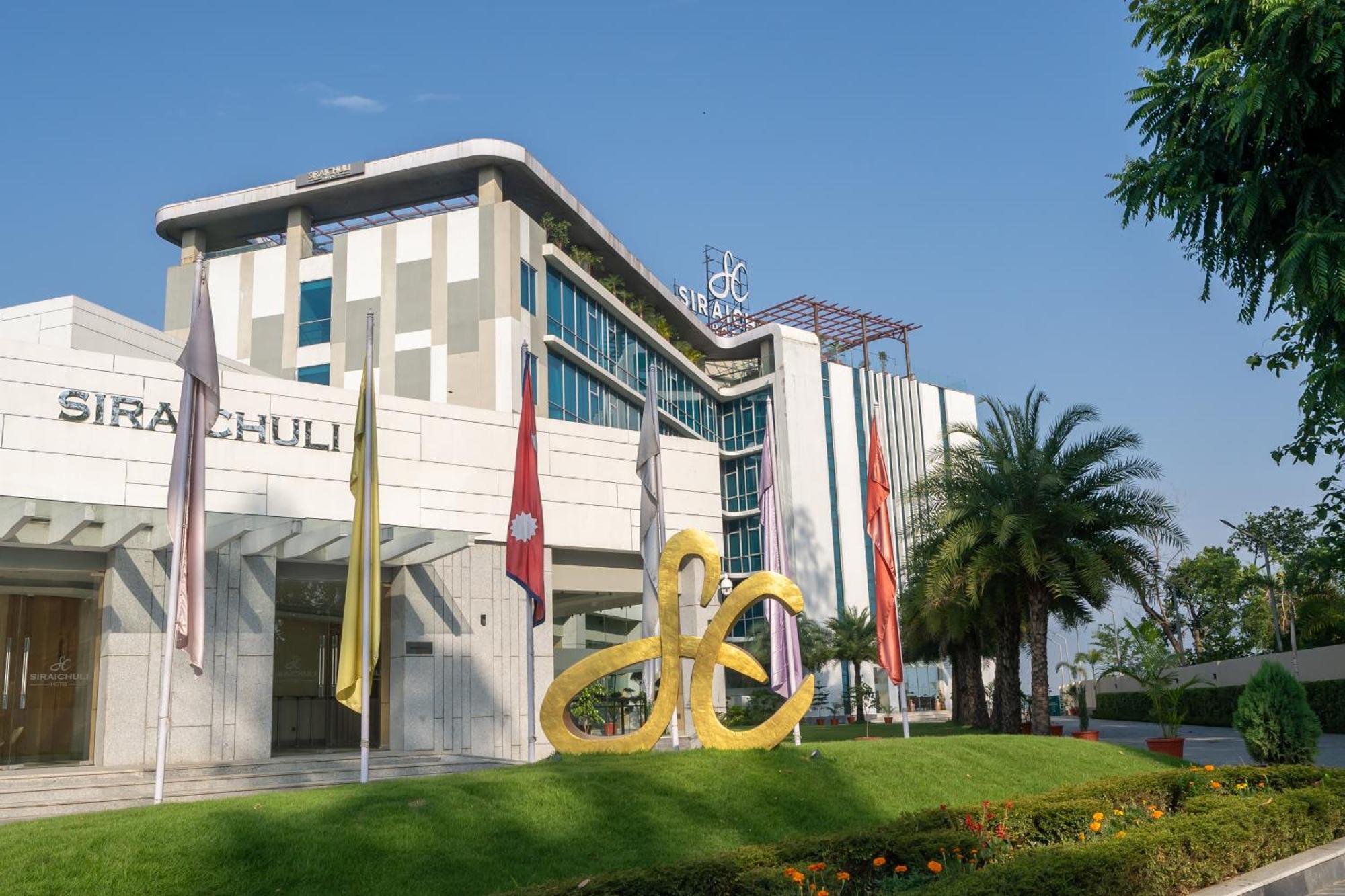 Hotel Siraichuli Chitwan Exterior photo